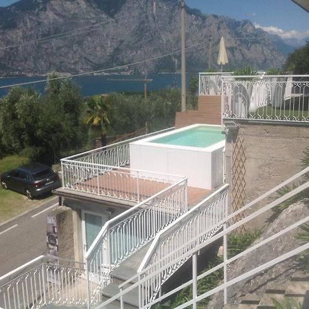 Villa Arianna Panoramic Apartments Malcesine Dış mekan fotoğraf