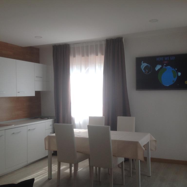 Villa Arianna Panoramic Apartments Malcesine Dış mekan fotoğraf