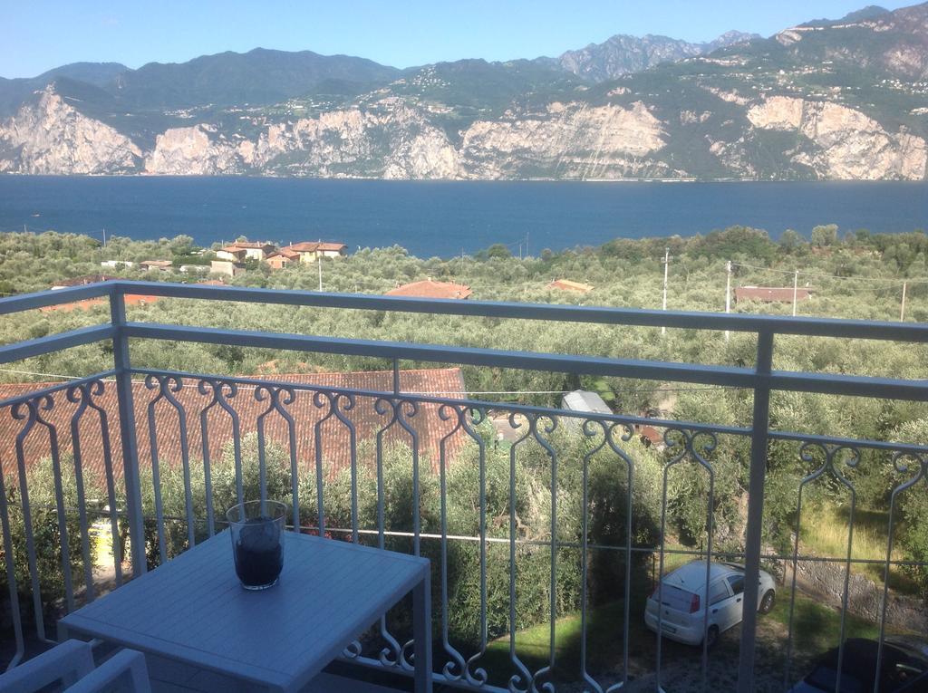 Villa Arianna Panoramic Apartments Malcesine Dış mekan fotoğraf