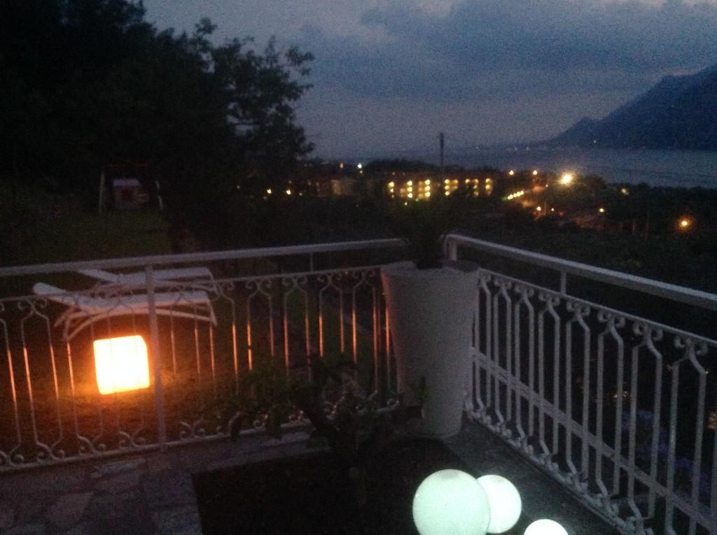 Villa Arianna Panoramic Apartments Malcesine Dış mekan fotoğraf