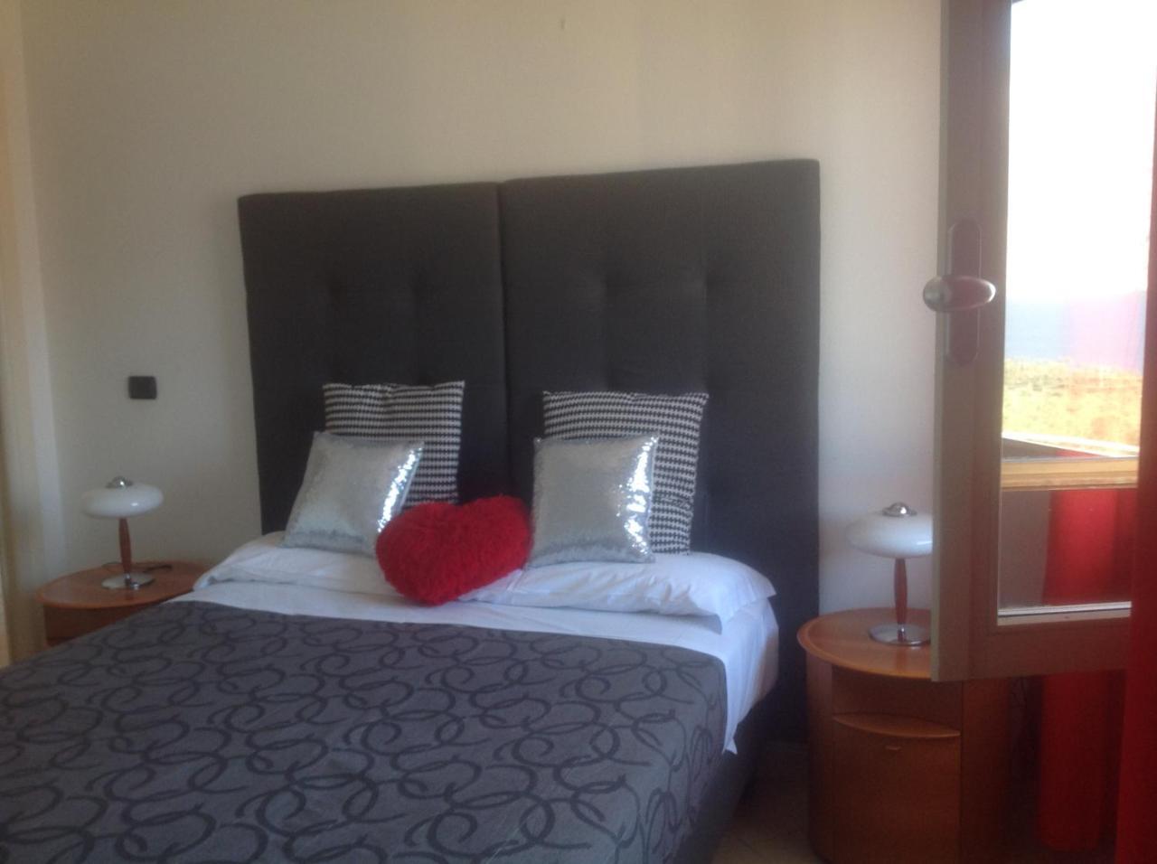 Villa Arianna Panoramic Apartments Malcesine Dış mekan fotoğraf