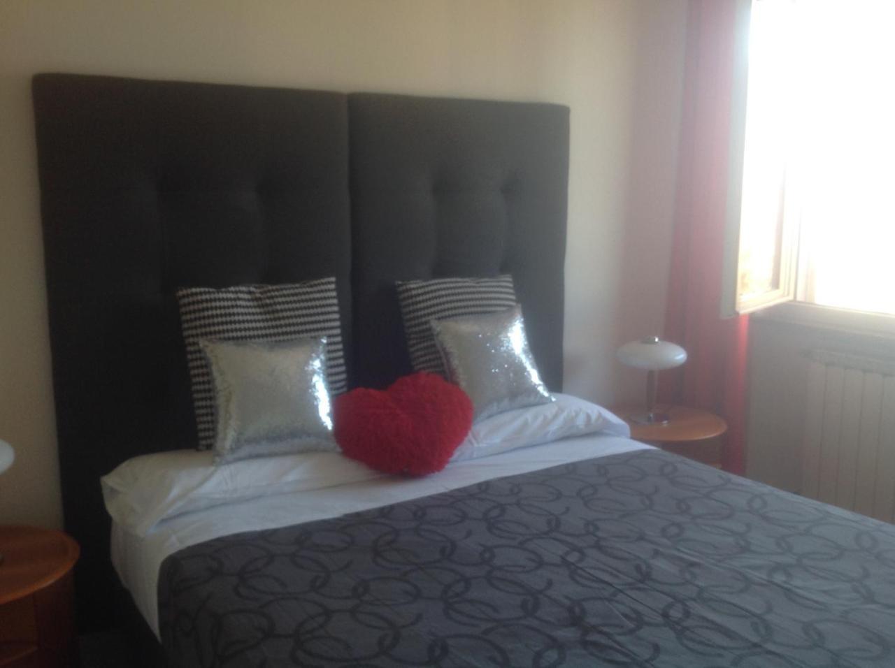 Villa Arianna Panoramic Apartments Malcesine Dış mekan fotoğraf