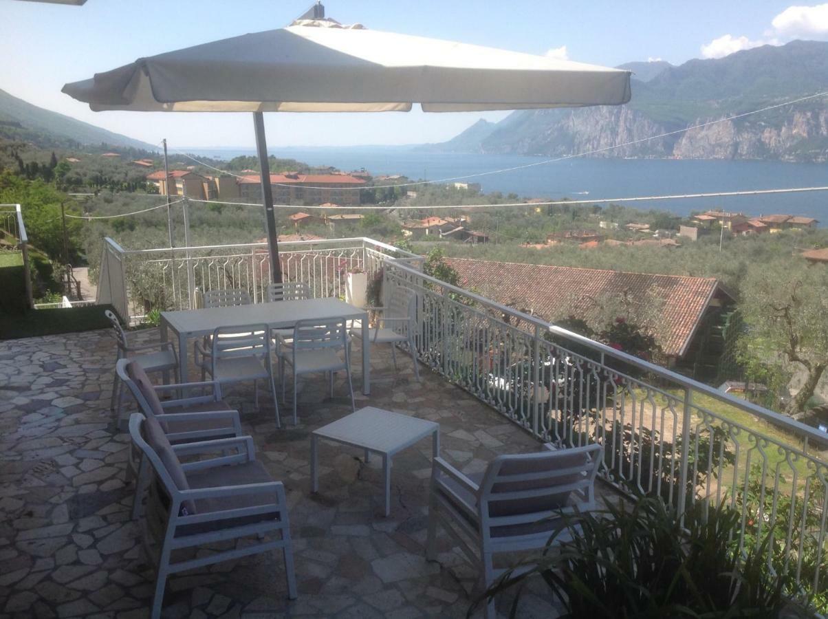 Villa Arianna Panoramic Apartments Malcesine Dış mekan fotoğraf