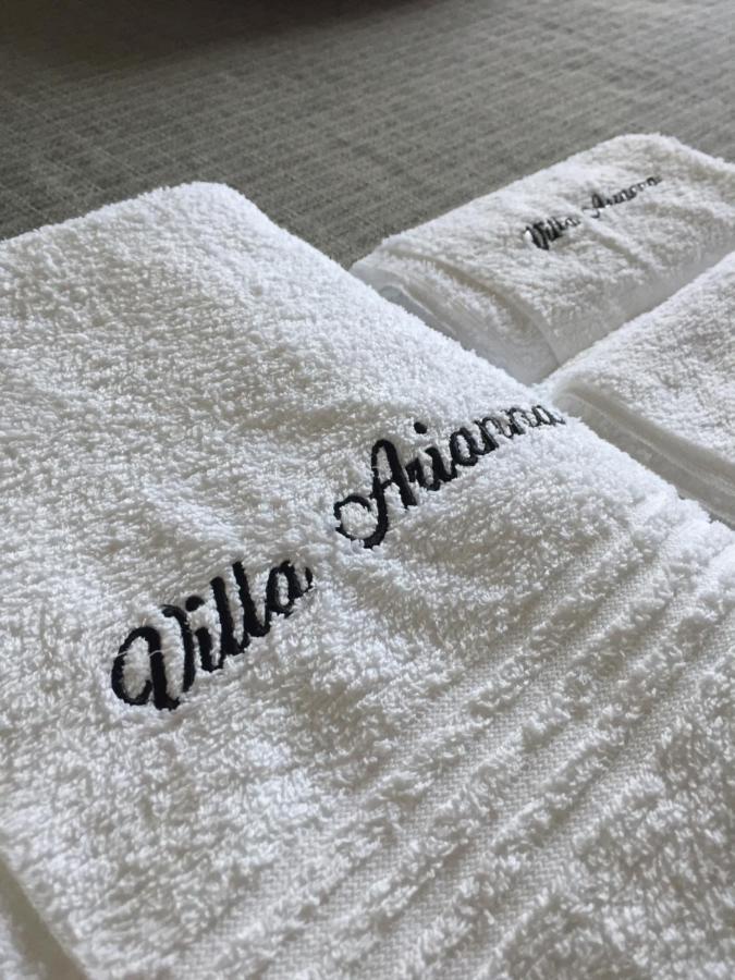 Villa Arianna Panoramic Apartments Malcesine Dış mekan fotoğraf